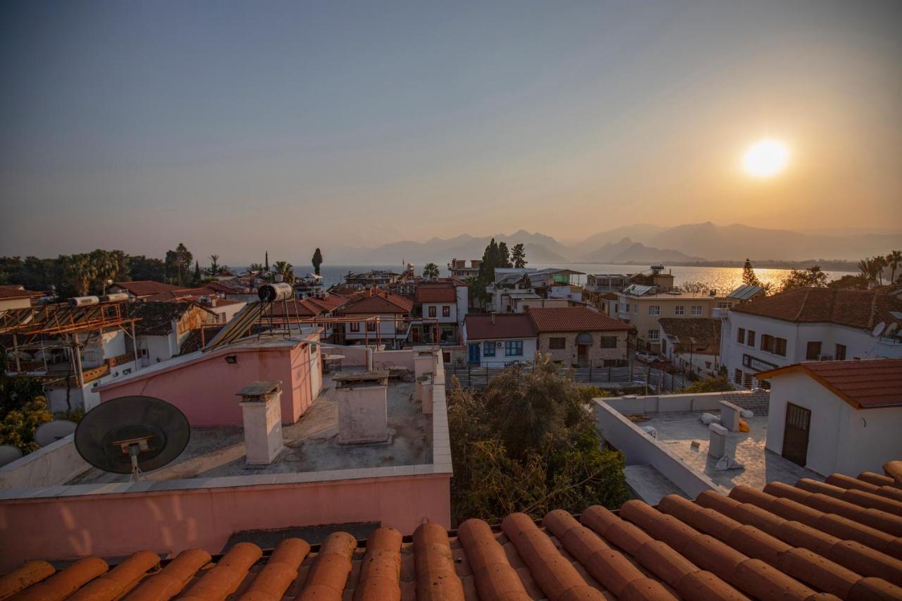 White Garden Hotel-adult Only Otel 3*