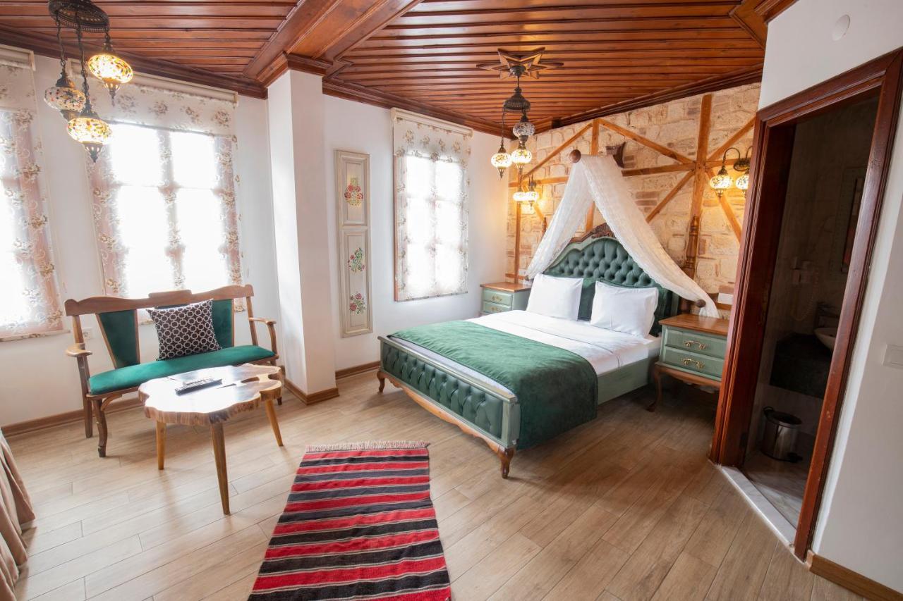 White Garden Hotel-adult Only Otel 3*