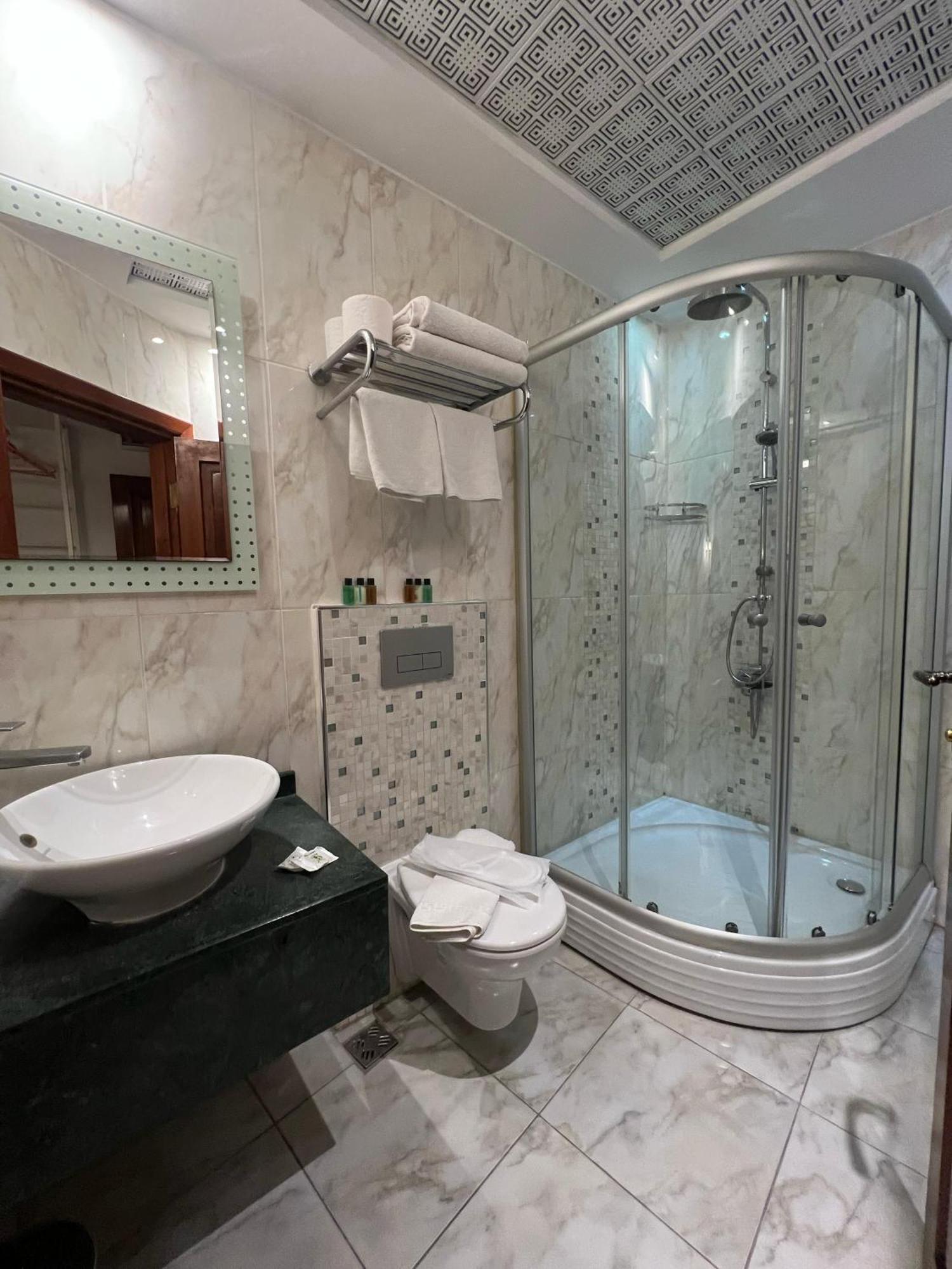Otel White Garden Hotel-adult Only 3*