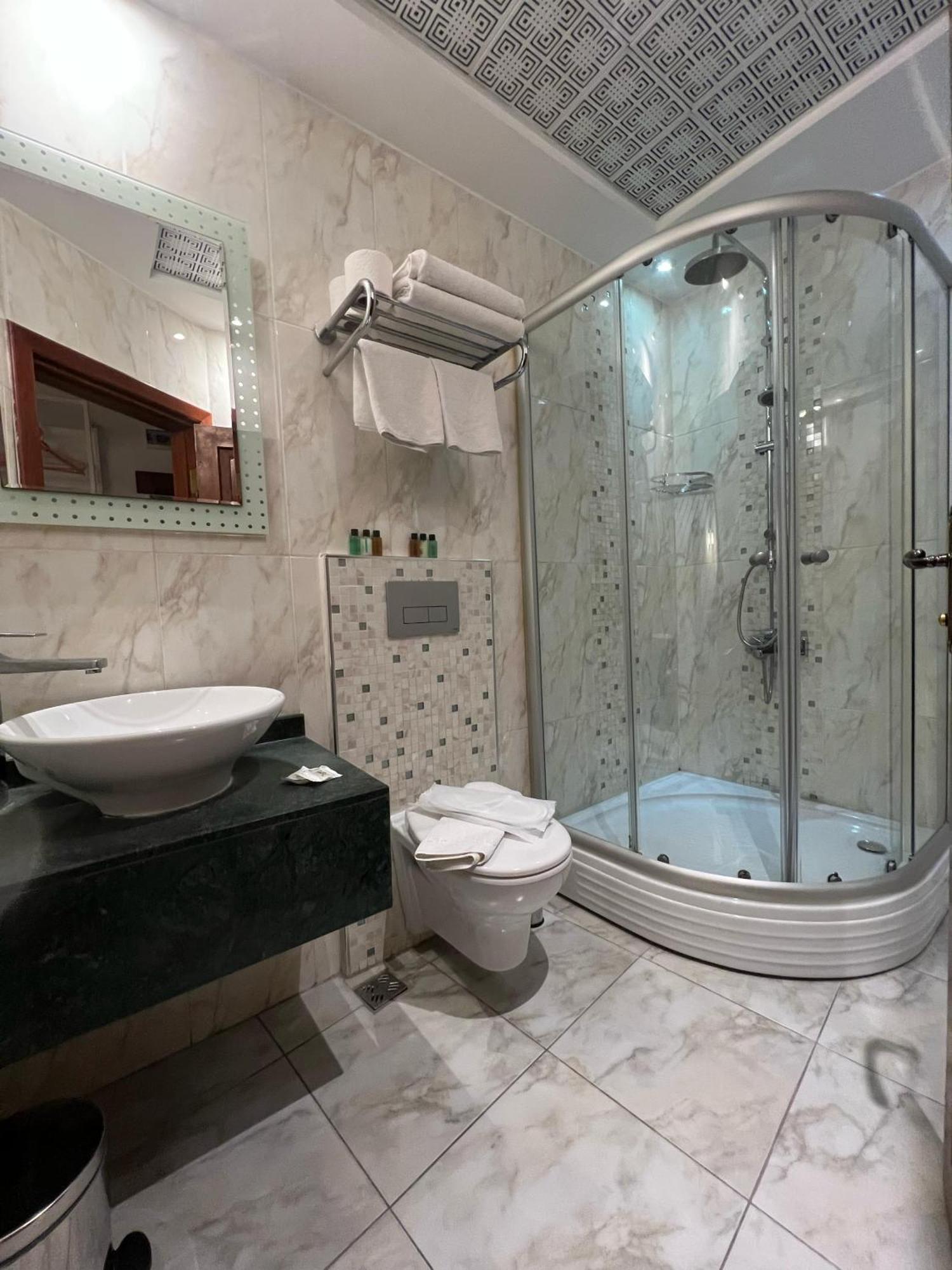White Garden Hotel-adult Only Otel Antalya
