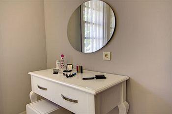 Otel White Garden Hotel-adult Only