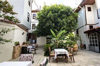 White Garden Hotel-adult Only Otel 3*