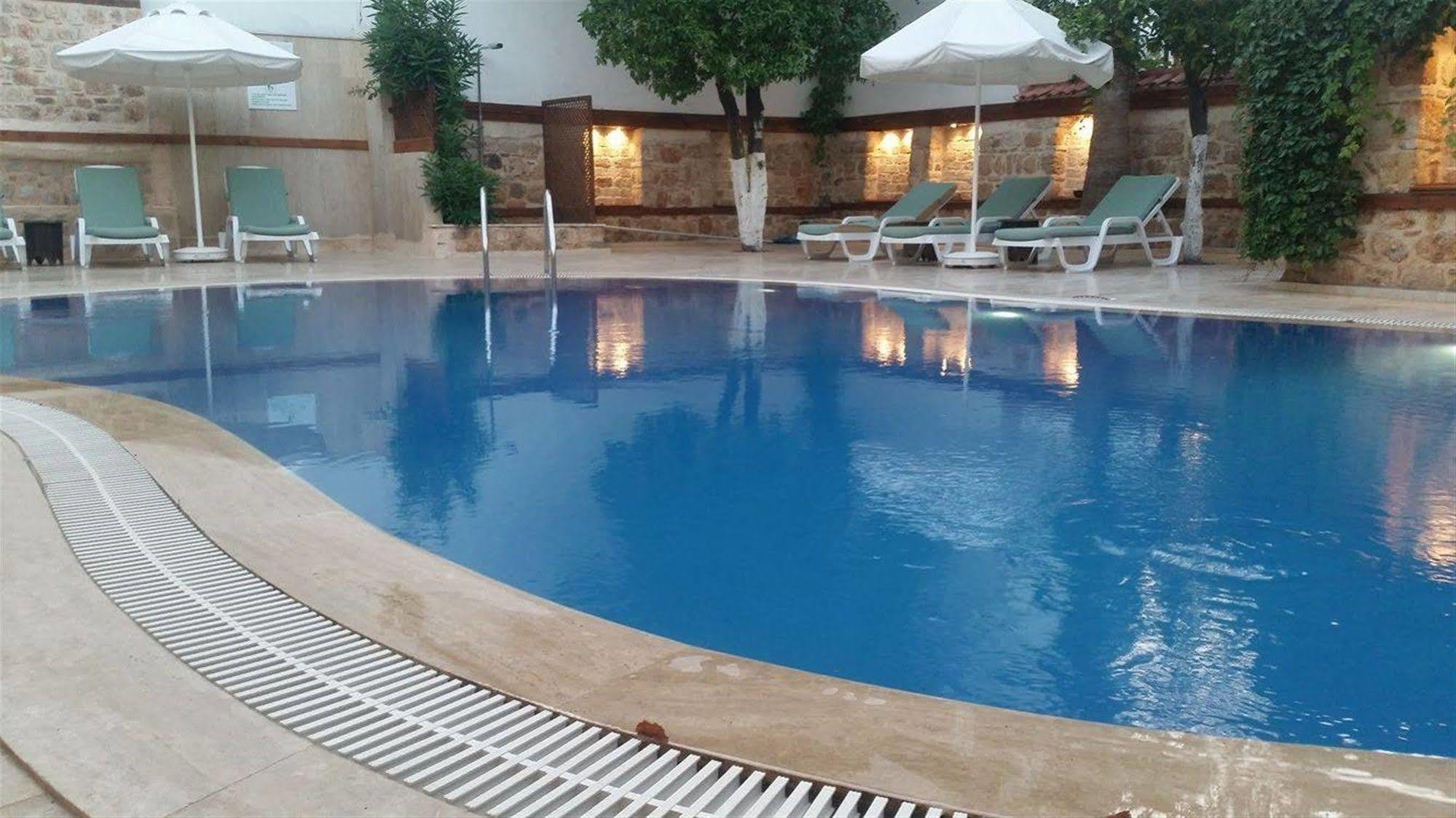 Otel White Garden Hotel-adult Only